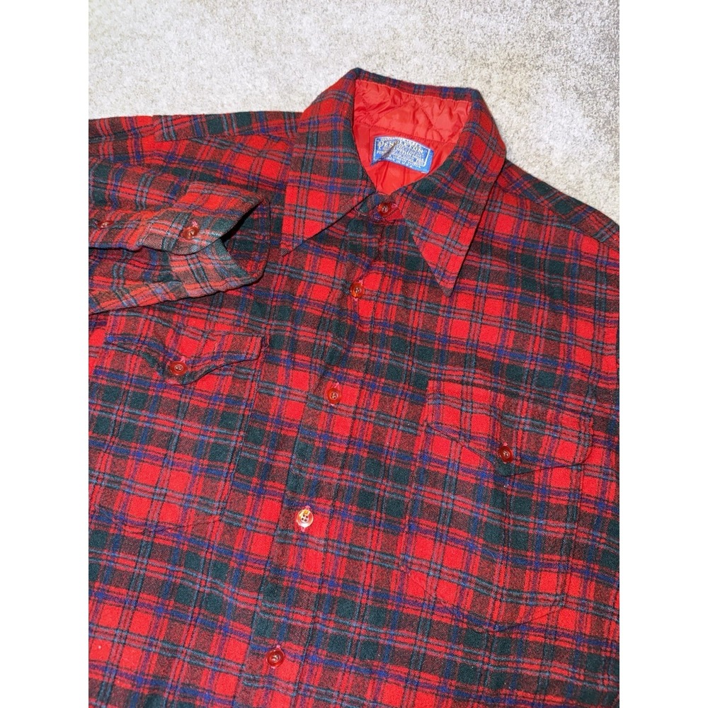 Vintage Pendleton Red Plaid Wool Button Up Field Flannel Shirt Mens Medium 15.5